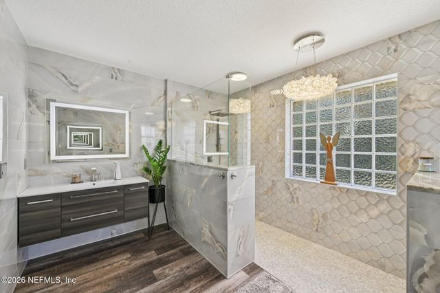 1764 REDWOOD Lane, Middleburg, FL 32068