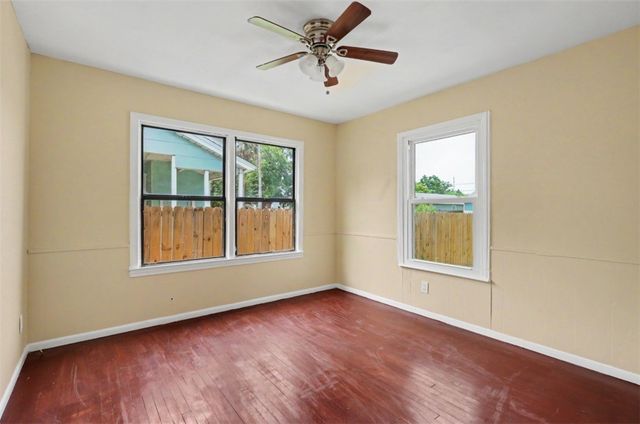 1138 Golla Dr, Corpus Christi, TX 78407