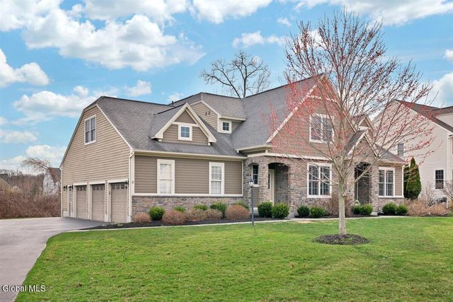 11 Sundance Lane, Colonie, NY 12211