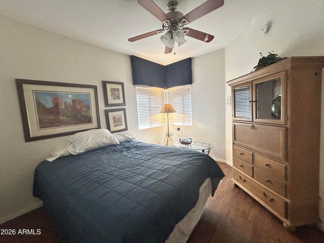 7401 W ARROWHEAD CLUBHOUSE Drive 1010, Glendale, AZ 85308