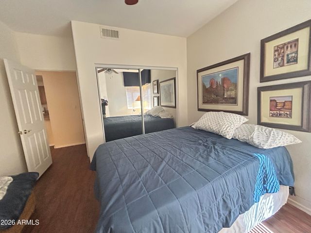 7401 W ARROWHEAD CLUBHOUSE Drive 1010, Glendale, AZ 85308