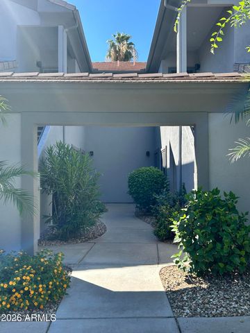 7401 W ARROWHEAD CLUBHOUSE Drive 1010, Glendale, AZ 85308
