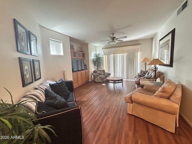 7401 W ARROWHEAD CLUBHOUSE Drive 1010, Glendale, AZ 85308