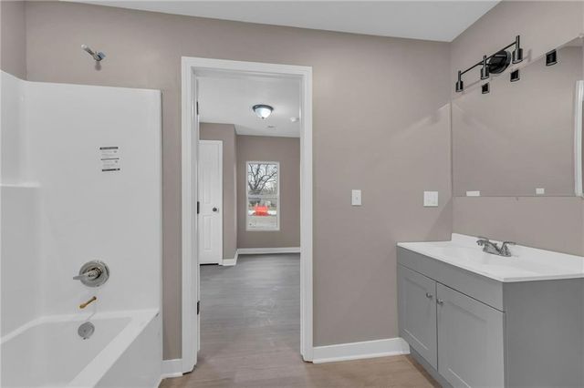 1420 S Appleton Avenue, Independence, MO 64052
