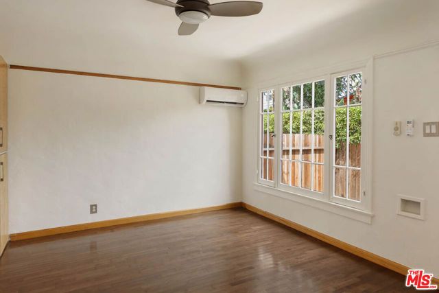 9202 National Boulevard, Los Angeles, CA 90034