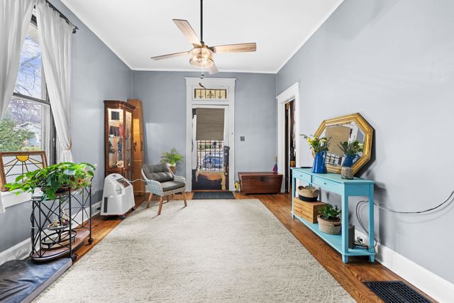 1995 COURT AVE, Memphis, TN 38104