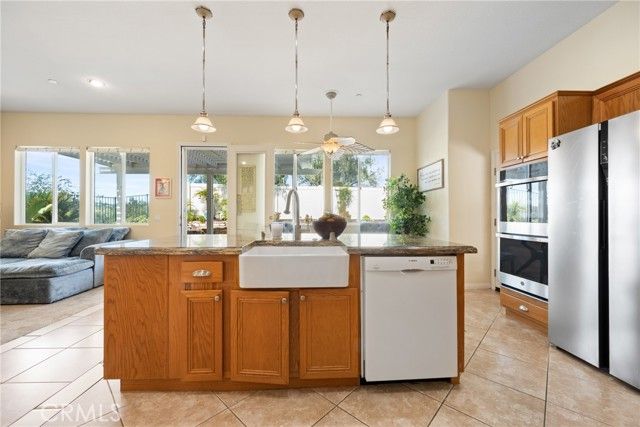 710 Greyfield Court, Fallbrook, CA 92028