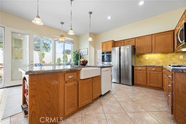 710 Greyfield Court, Fallbrook, CA 92028