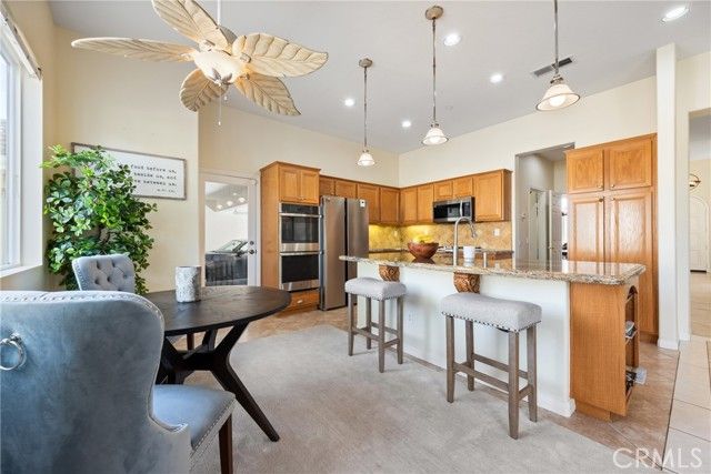 710 Greyfield Court, Fallbrook, CA 92028