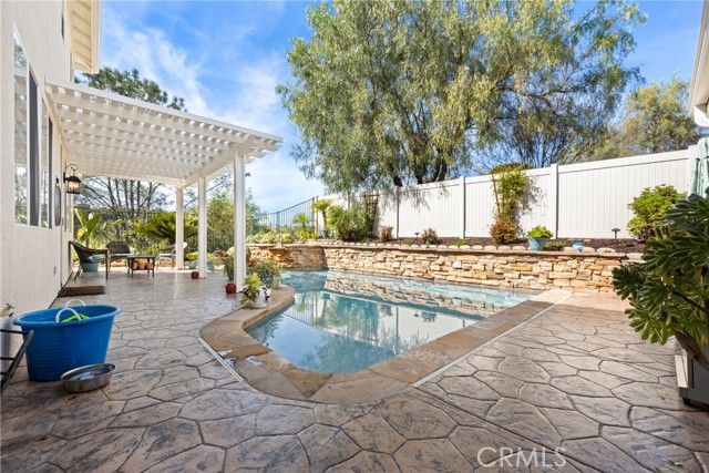 710 Greyfield Court, Fallbrook, CA 92028
