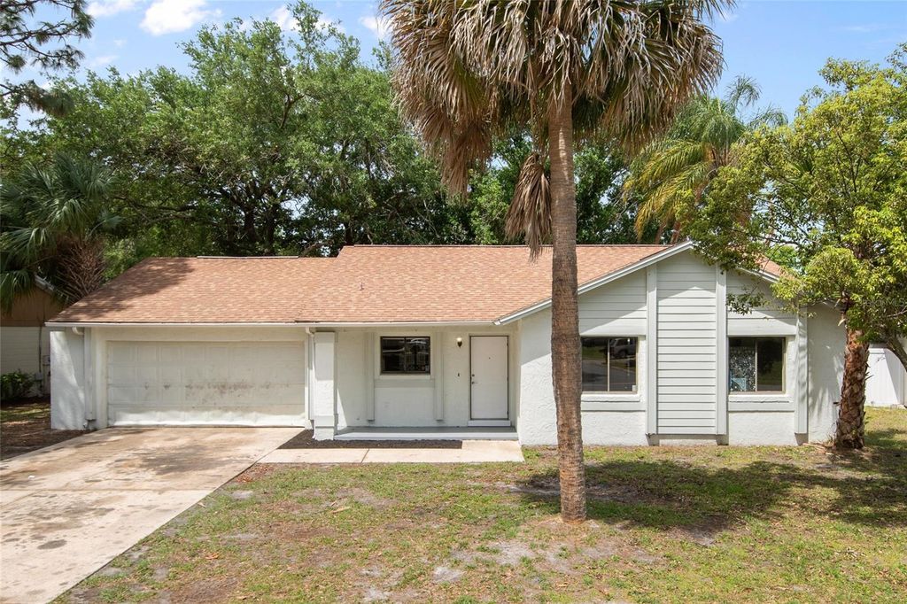 Image 1 of property listing at 10722 WHISPERWOOD LANE, Orlando, FL 32837