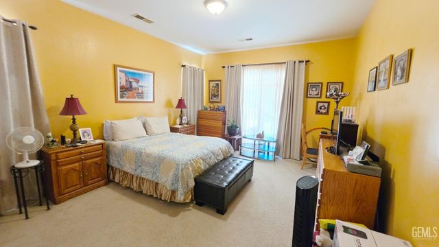 6813 Cobalt Drive, Bakersfield, CA 93313