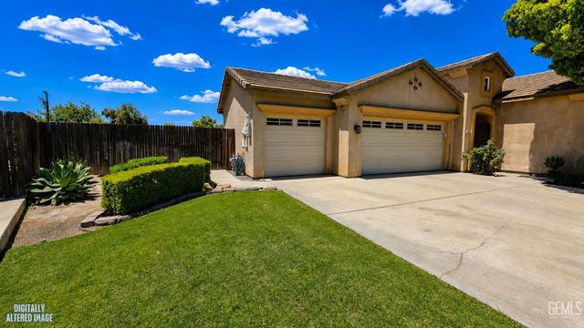 6813 Cobalt Drive, Bakersfield, CA 93313