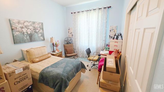 6813 Cobalt Drive, Bakersfield, CA 93313