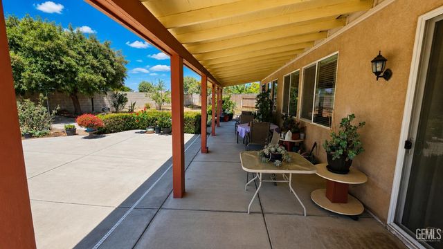 6813 Cobalt Drive, Bakersfield, CA 93313