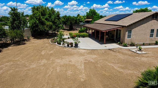 6813 Cobalt Drive, Bakersfield, CA 93313