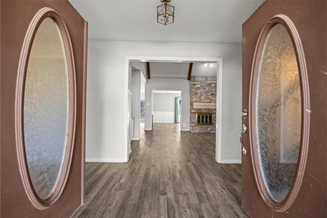 4010 Garden Lake Drive, Houston, TX 77339