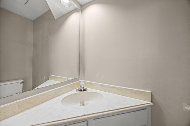 4010 Garden Lake Drive, Houston, TX 77339