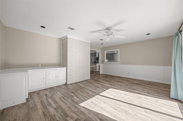 4010 Garden Lake Drive, Houston, TX 77339