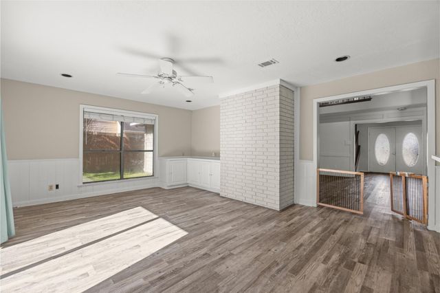 4010 Garden Lake Drive, Houston, TX 77339