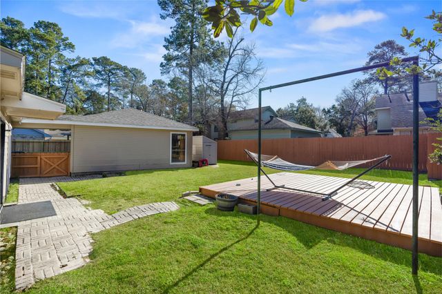 4010 Garden Lake Drive, Houston, TX 77339