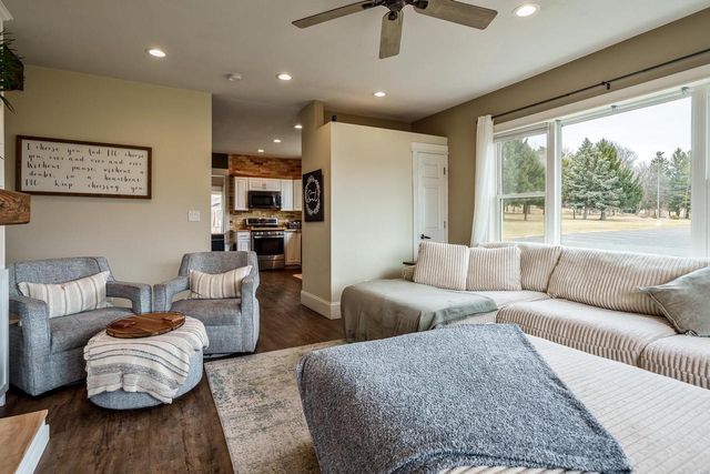 881 Parkview Drive, Milton, WI 53563