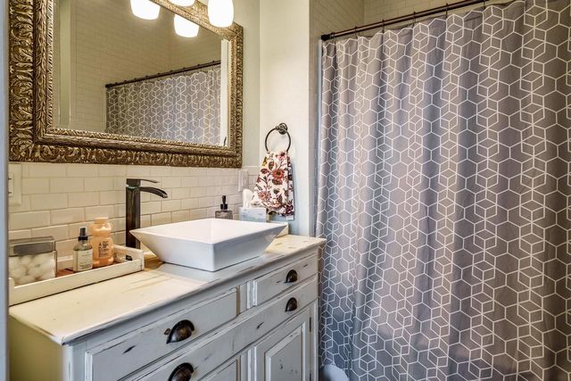 881 Parkview Drive, Milton, WI 53563