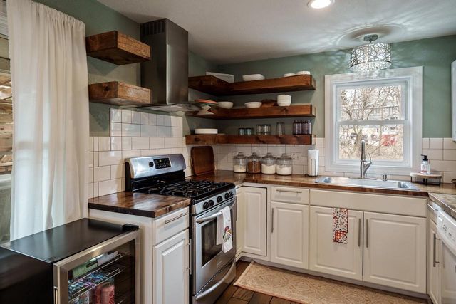 881 Parkview Drive, Milton, WI 53563