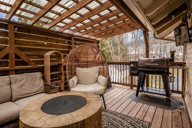 881 Parkview Drive, Milton, WI 53563