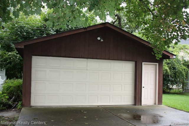 9441 Corinne Street, Plymouth, MI 48170