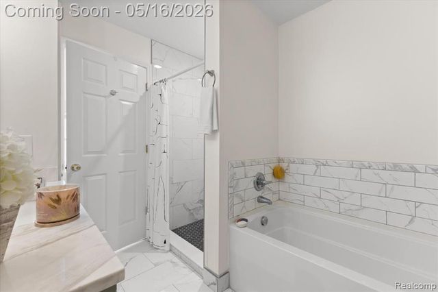 43456 Pendleton Circle, Sterling Heights, MI 48313