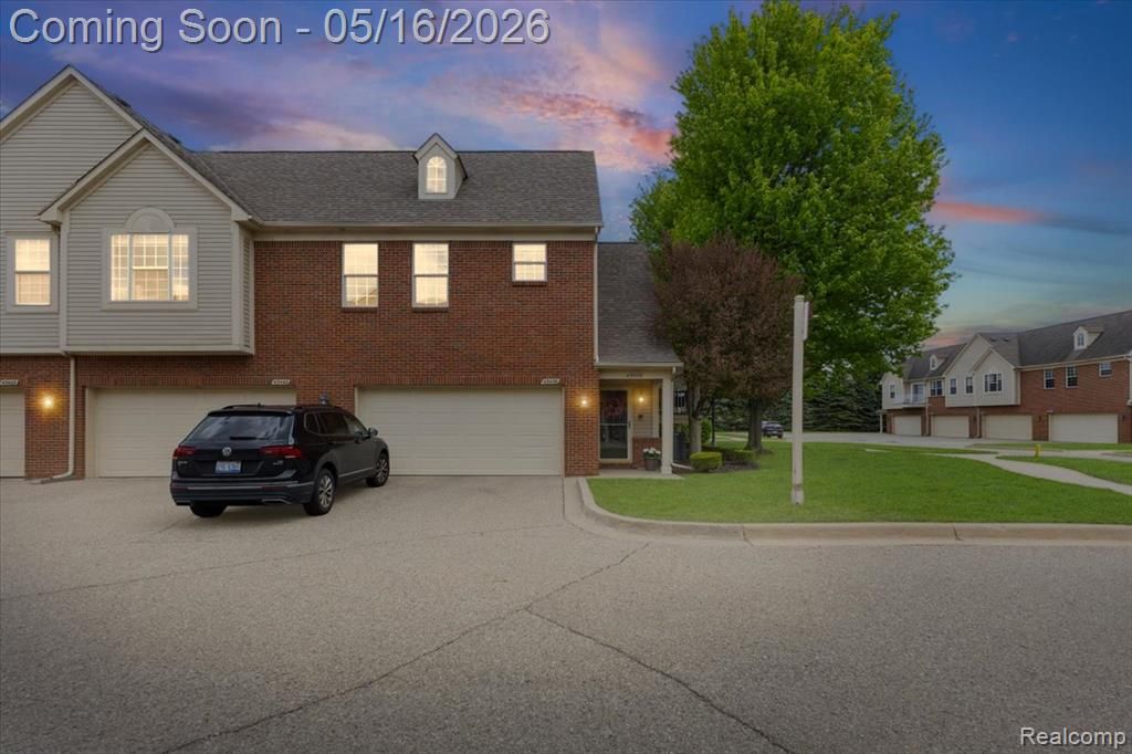 43456 Pendleton Circle, Sterling Heights, MI 48313