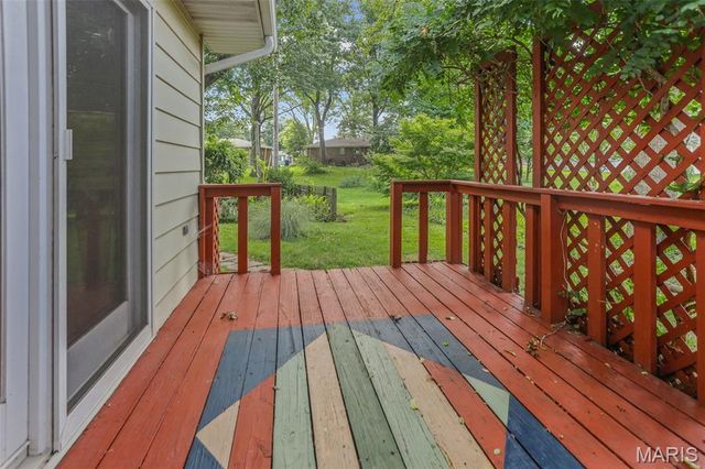 1900 Stanford Place, Edwardsville, IL 62025