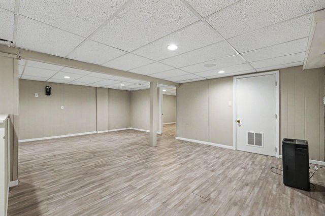 913 S Main Street, Crown Point, IN 46307