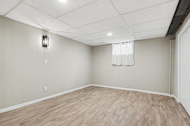 913 S Main Street, Crown Point, IN 46307