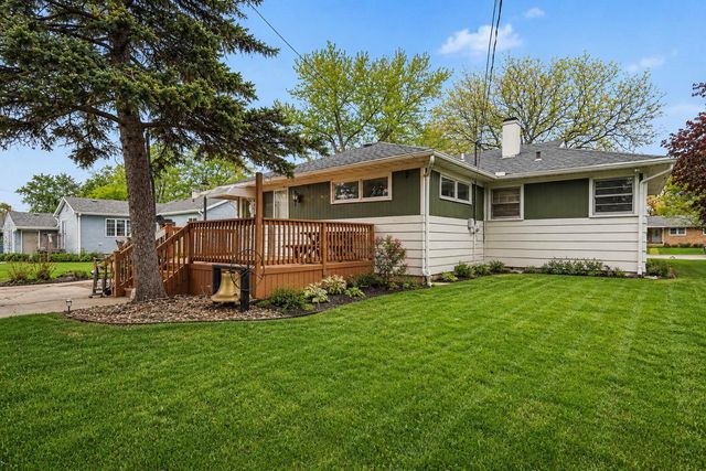 913 S Main Street, Crown Point, IN 46307