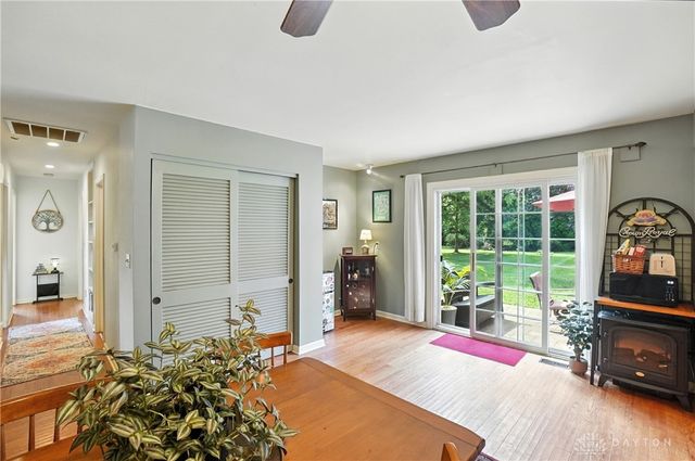 4475 Ardonna Lane, Beavercreek, OH 45432
