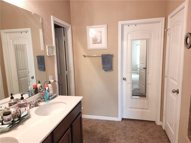 109 Bastian LN, Georgetown, TX 78626
