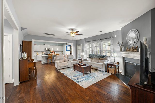 42 Saltwater Cove, Clayton, NC 27520