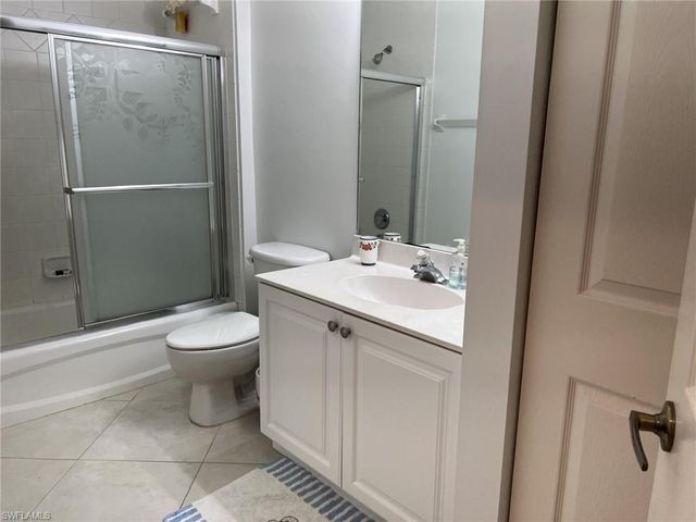 1240 Sarah Jean CIR M102, Naples, FL 34110