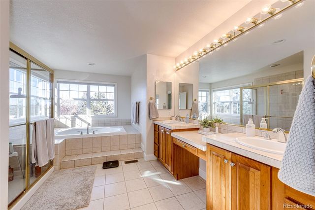 6163 S Ouray Way, Aurora, CO 80016