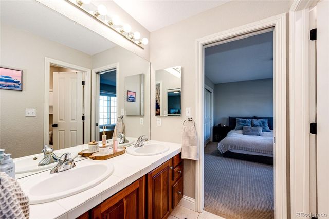 6163 S Ouray Way, Aurora, CO 80016