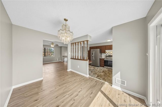 1324 Sportsman Drive, Jeffersonville, IN 47130