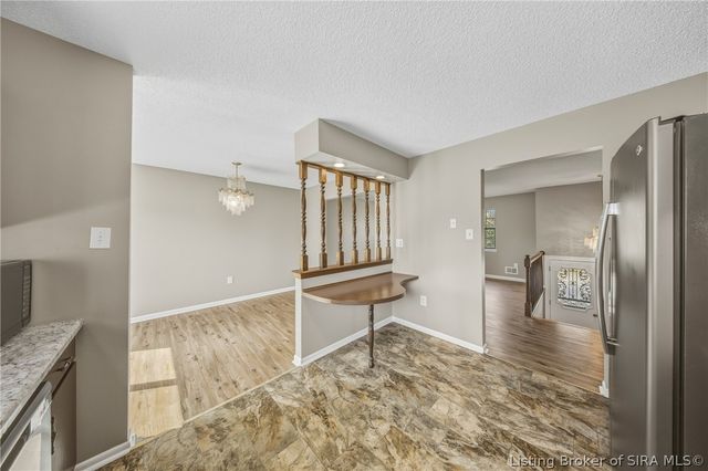 1324 Sportsman Drive, Jeffersonville, IN 47130
