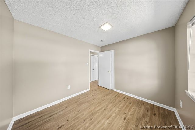 1324 Sportsman Drive, Jeffersonville, IN 47130