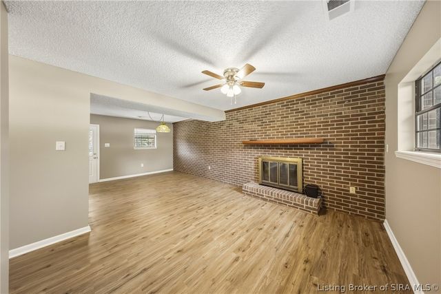1324 Sportsman Drive, Jeffersonville, IN 47130