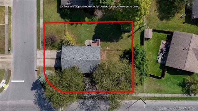 1324 Sportsman Drive, Jeffersonville, IN 47130