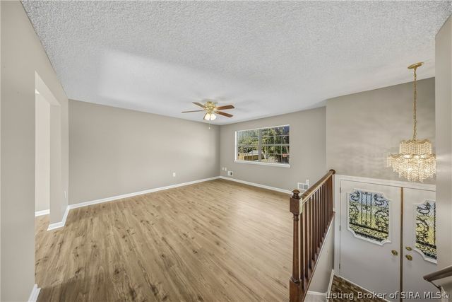 1324 Sportsman Drive, Jeffersonville, IN 47130