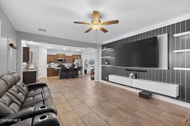 10625 HIDDEN LINK Place, El Paso, TX 79924