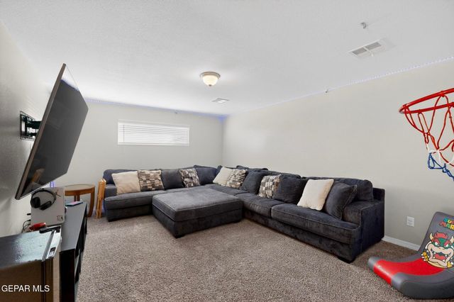 10625 HIDDEN LINK Place, El Paso, TX 79924